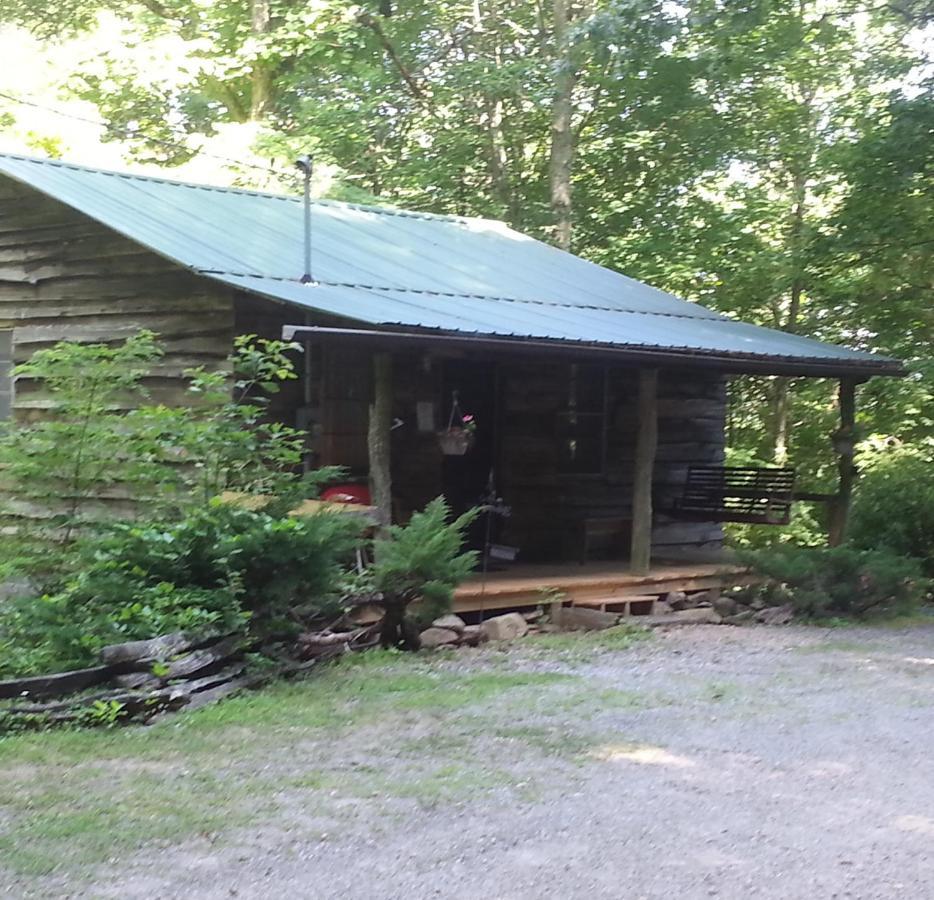 Arrowmont Stables & Cabins Cullowhee Exteriör bild