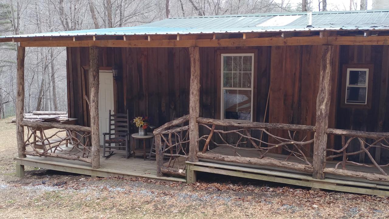 Arrowmont Stables & Cabins Cullowhee Exteriör bild